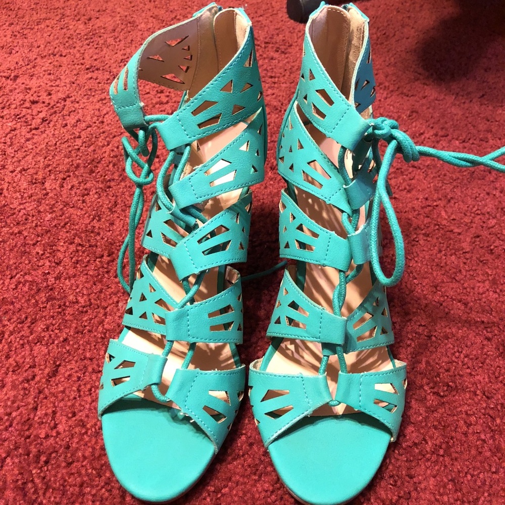 Teal heels